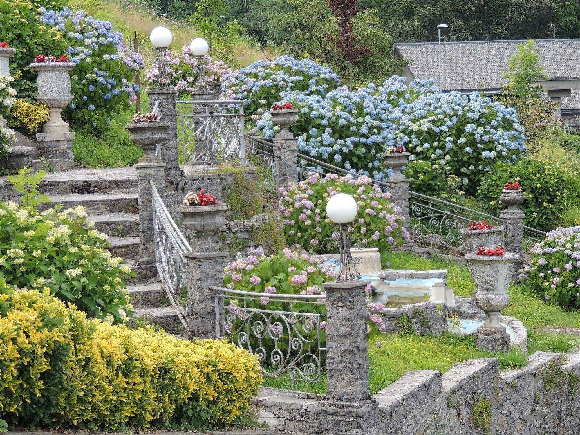 Hotel Villa Delle Ortensie Sant'Omobono Terme Exterior photo